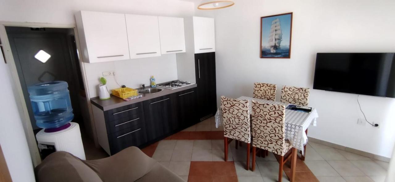 Apartments Natasa Vir Kültér fotó