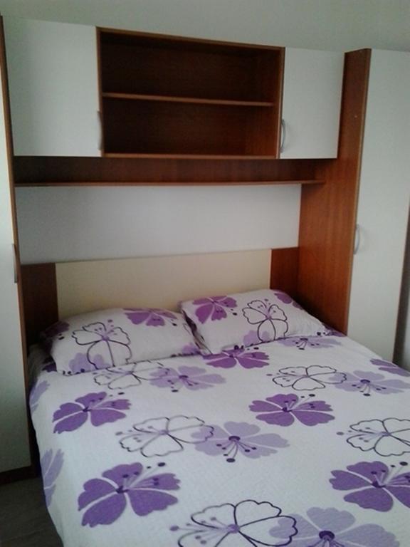 Apartments Natasa Vir Szoba fotó
