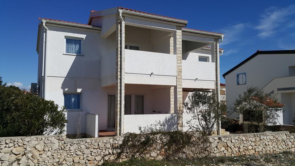 Apartments Natasa Vir Kültér fotó